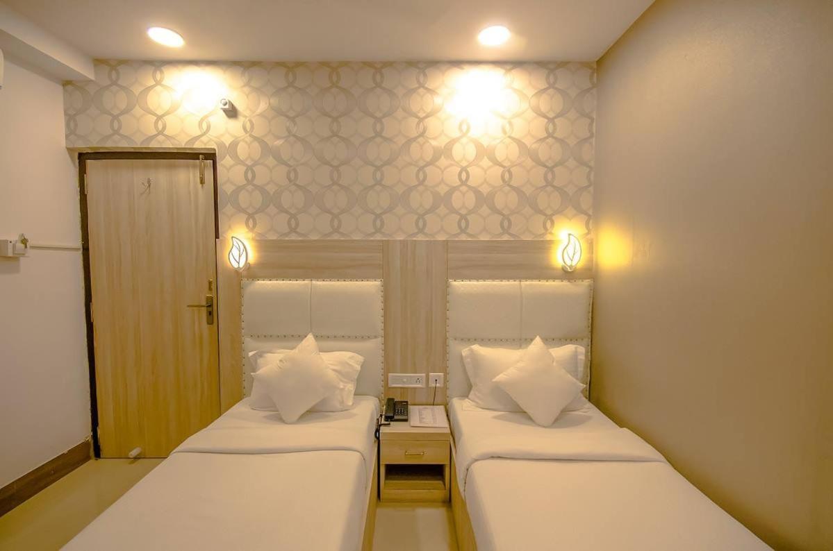 Hotel Q-Inn Καλκούτα Εξωτερικό φωτογραφία