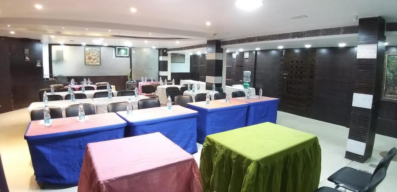 Hotel Q-Inn Καλκούτα Εξωτερικό φωτογραφία