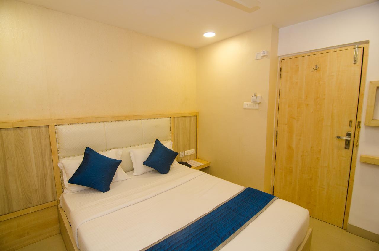 Hotel Q-Inn Καλκούτα Εξωτερικό φωτογραφία