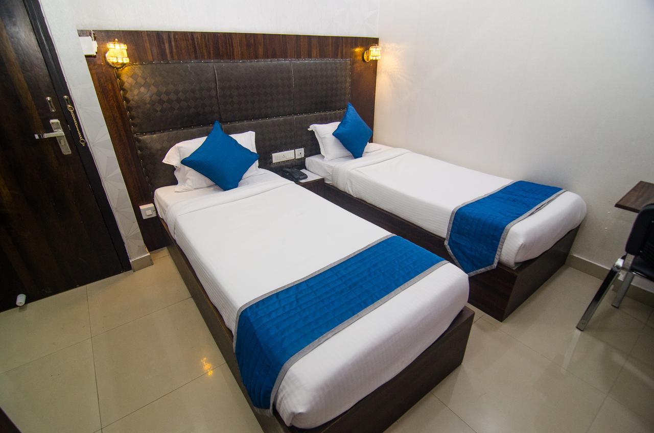 Hotel Q-Inn Καλκούτα Εξωτερικό φωτογραφία